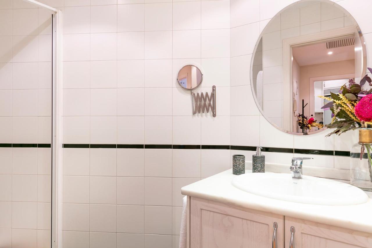 Luxury Belmont Puerta Del Sol Apartment Madrid Ngoại thất bức ảnh